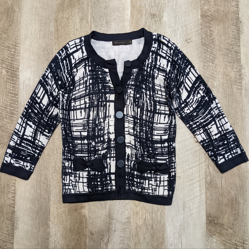 The limited Cardigan Sweater Size XS